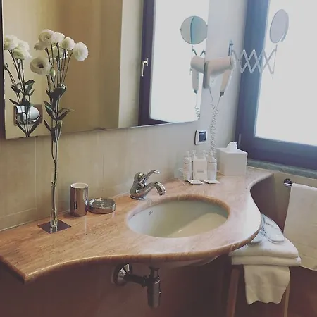 Opera & Gourmet Bed & Breakfast