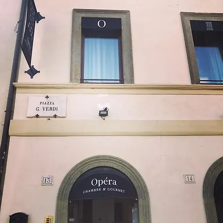 Opera & Gourmet Bed & Breakfast Viterbo